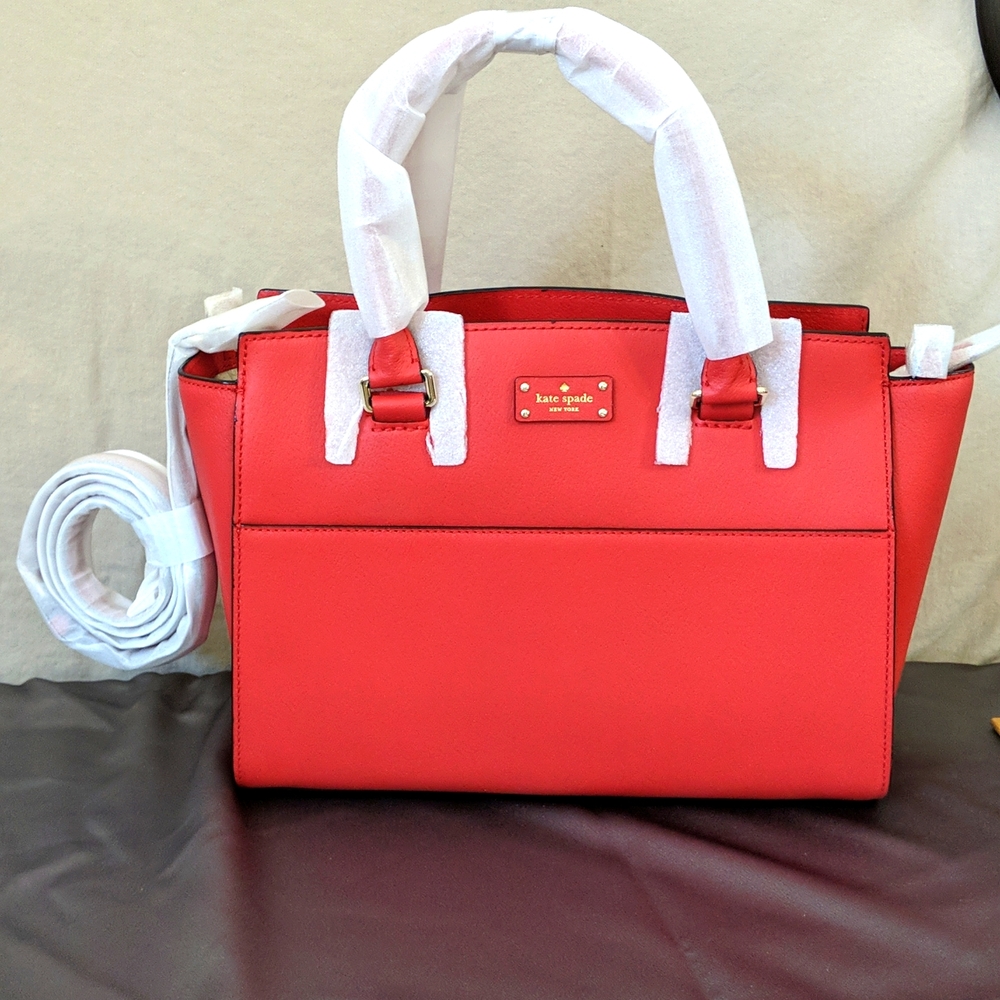 NWT large Kate Spade "Lana" red carpet crossbody satchel